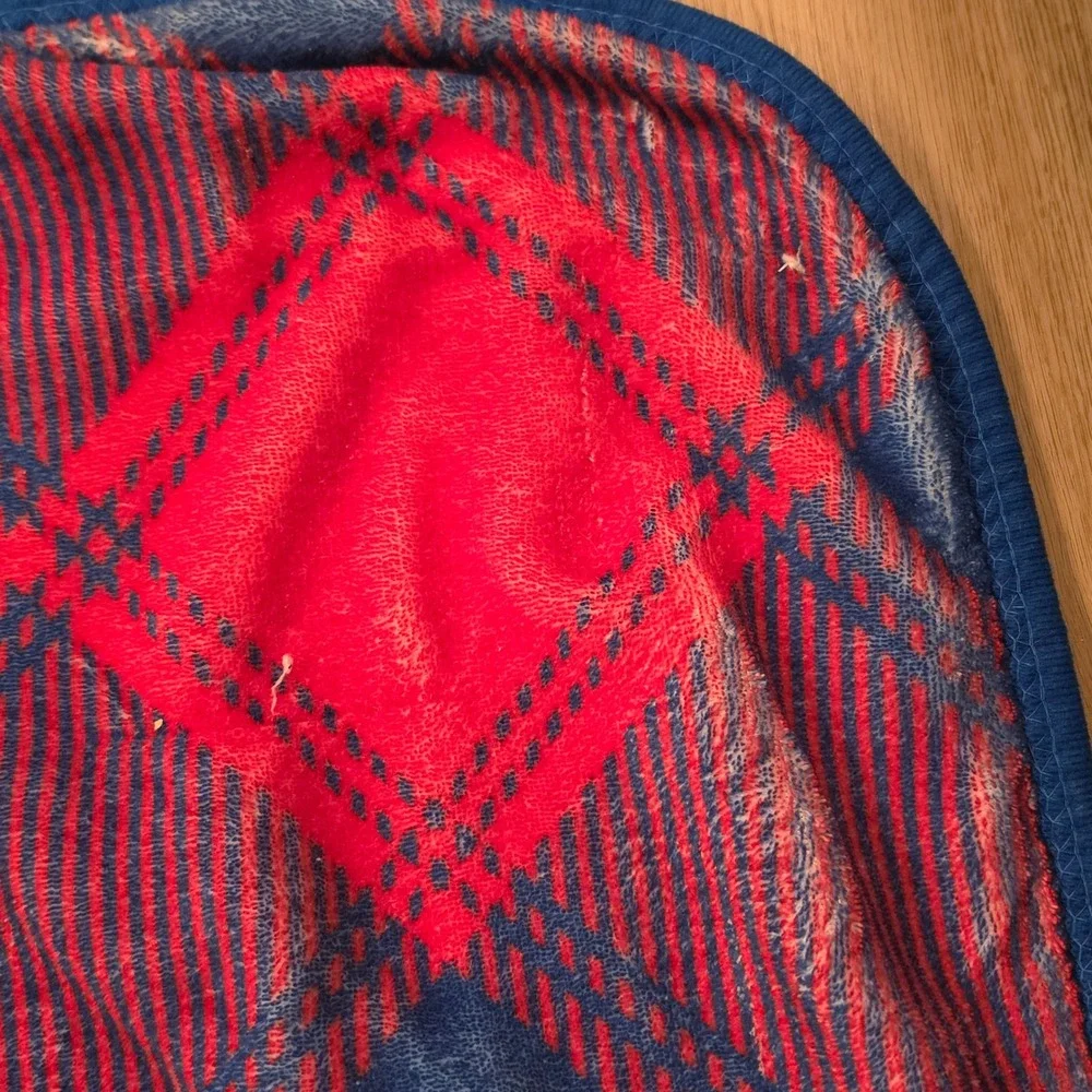 MLB Chicago Cubs Plaid Sherpa Throw Blanket Northwest Company Blue Red Fleece